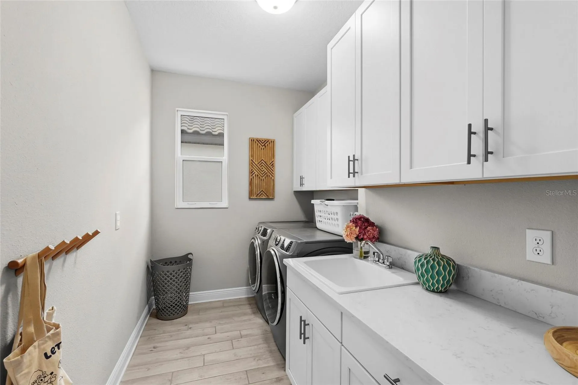 4762 Antrim Drive Sarasota FL 34240