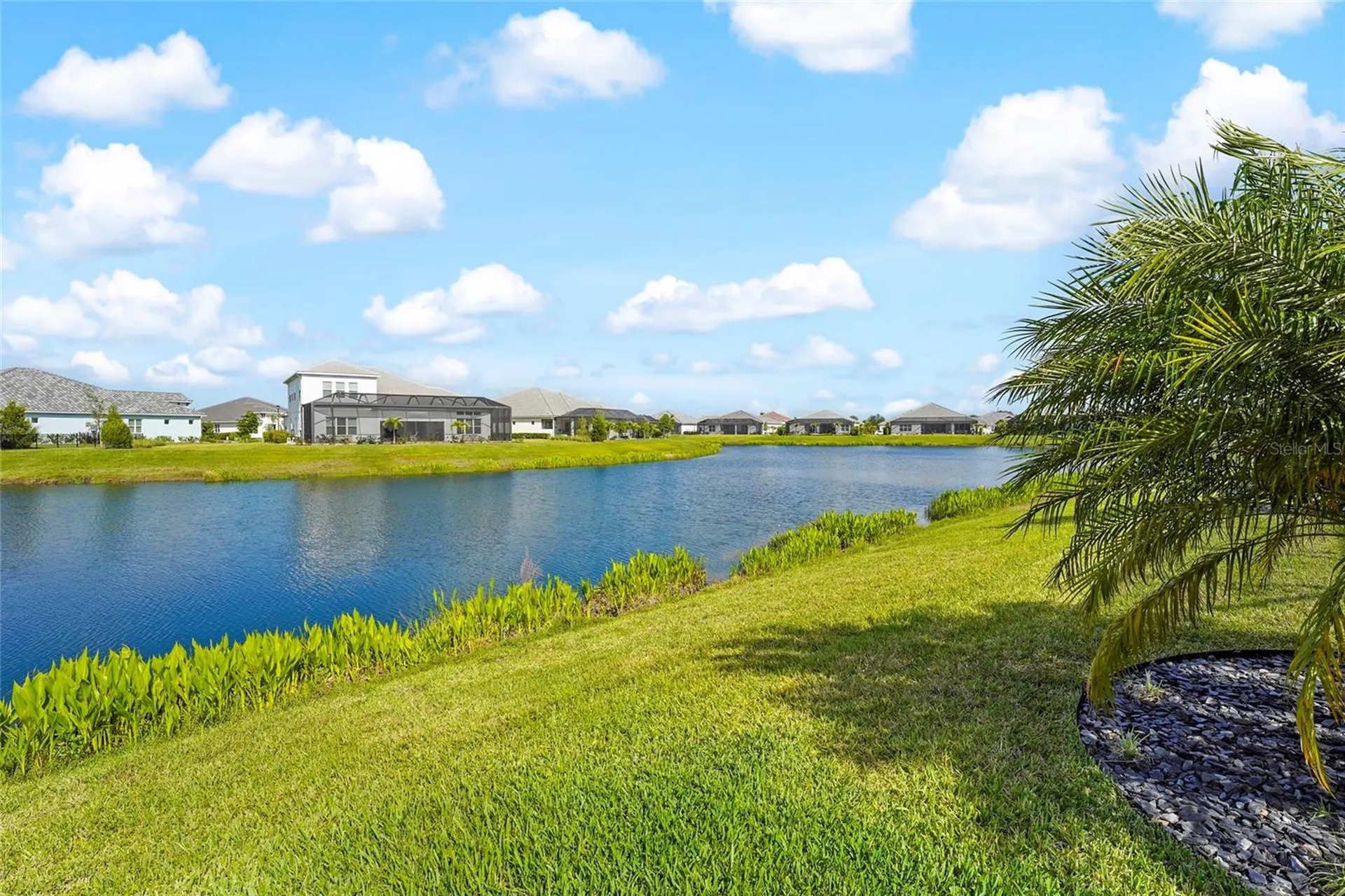 4762 Antrim Drive Sarasota FL 34240