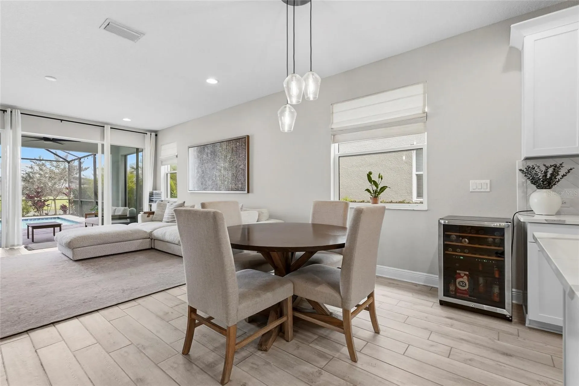 4762 Antrim Drive Sarasota FL 34240