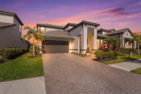 4762 Antrim Drive Sarasota FL 34240
