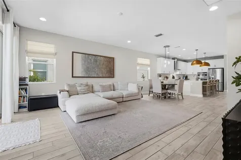 4762 Antrim Drive Sarasota FL 34240