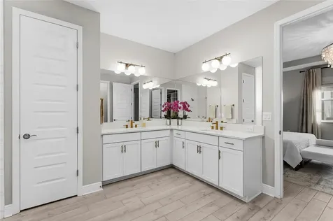 4762 Antrim Drive Sarasota FL 34240