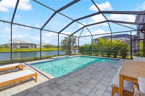 4762 Antrim Drive Sarasota FL 34240