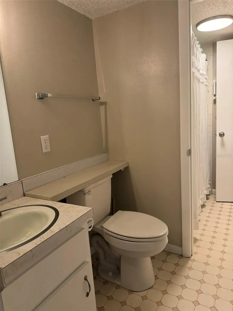 737 Midway Drive Ocala FL 34472