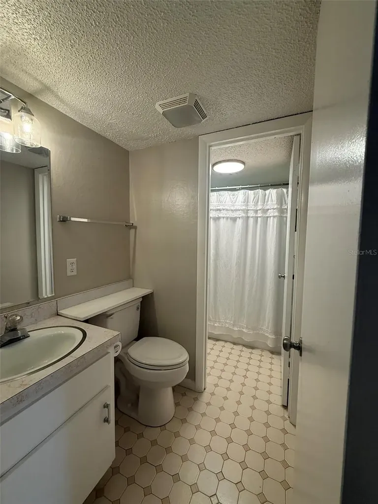 737 Midway Drive Ocala FL 34472