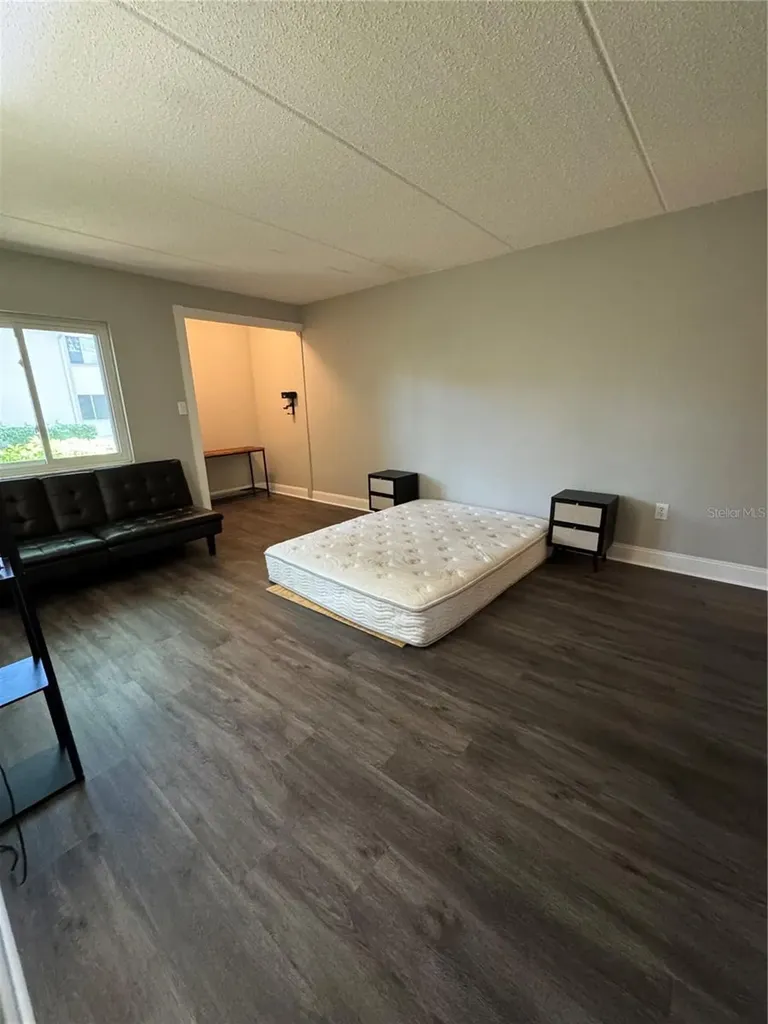 109 Pine Court Oldsmar FL 34677
