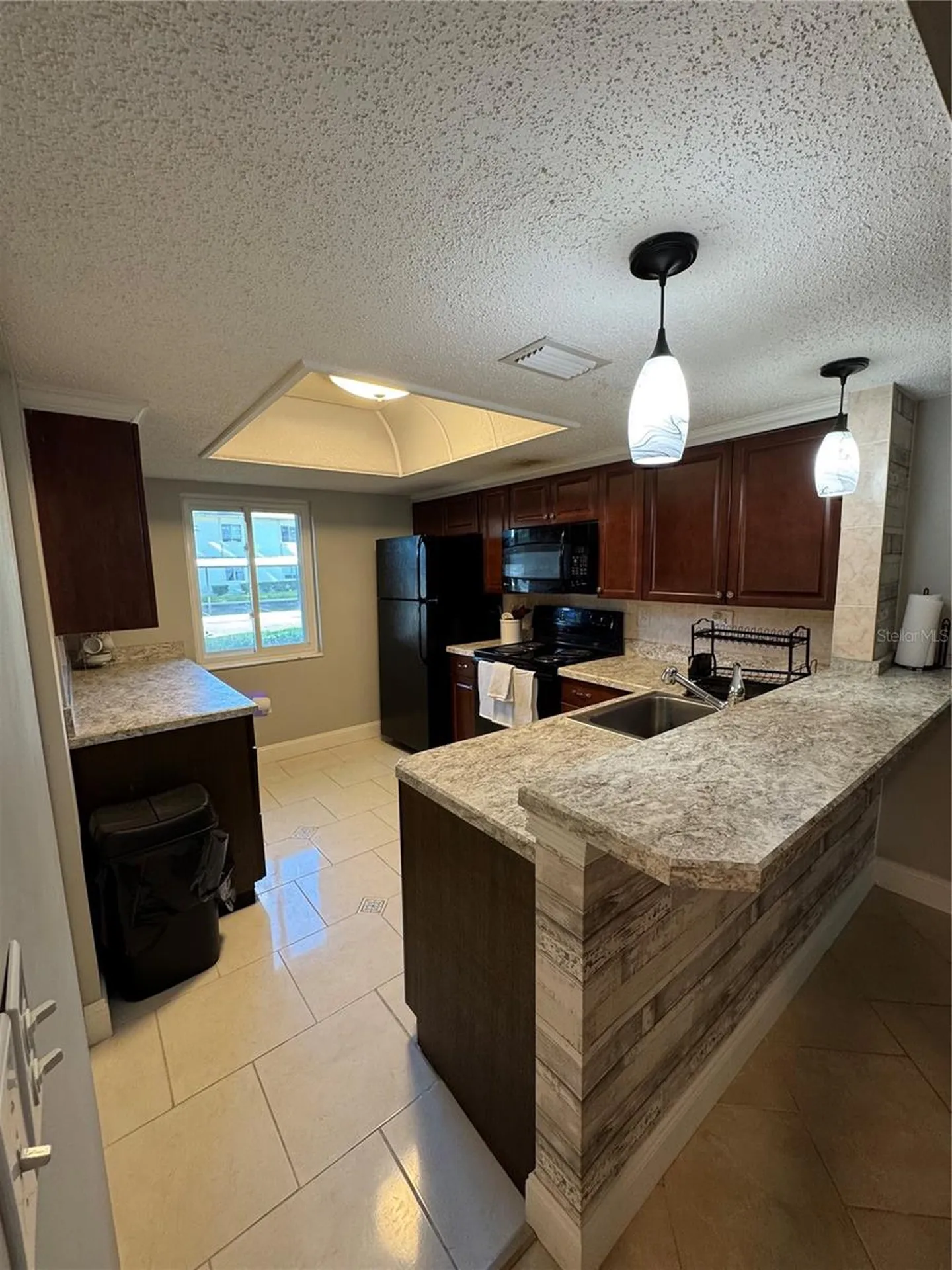 109 Pine Court Oldsmar FL 34677