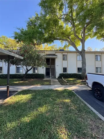 109 Pine Court Oldsmar FL 34677
