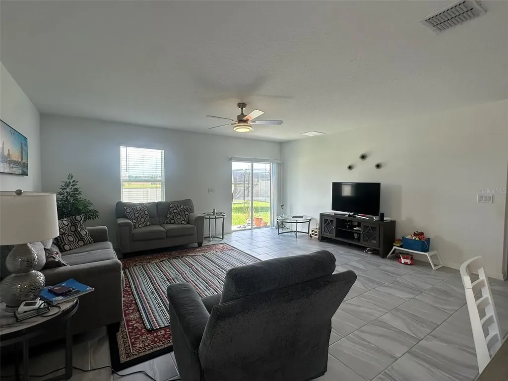 373 Pineywoods Street St Cloud FL 34772