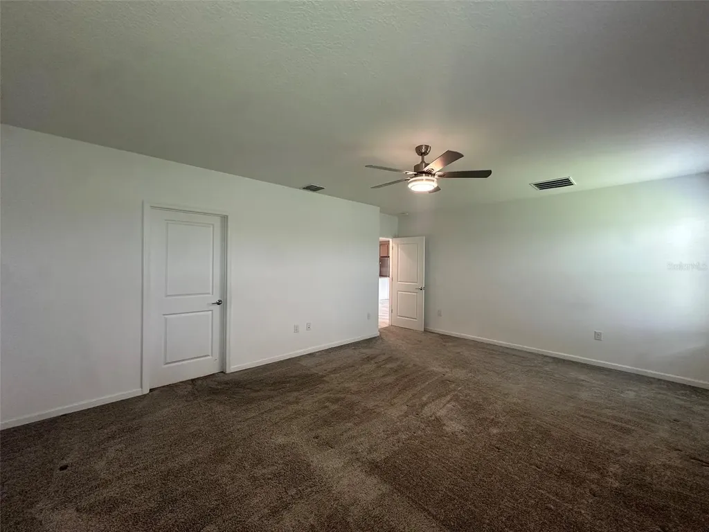 373 Pineywoods Street St Cloud FL 34772