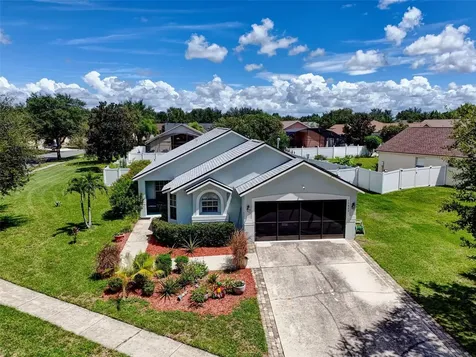 15842 Robin Hill Loop Clermont FL 34714