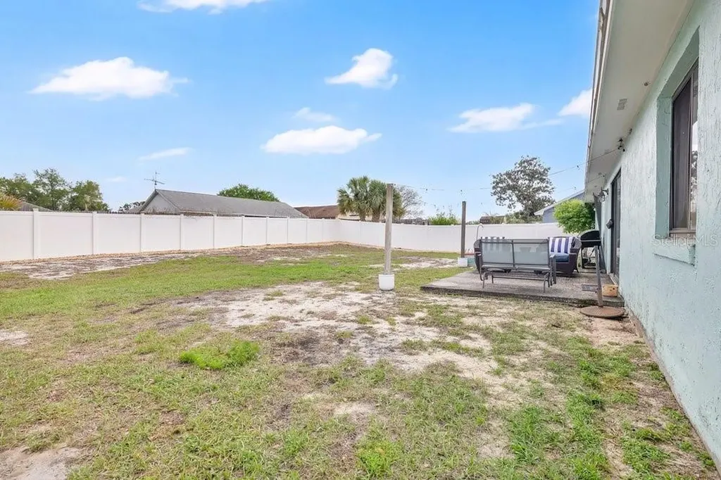 144 Hilltop Street Davenport FL 33837