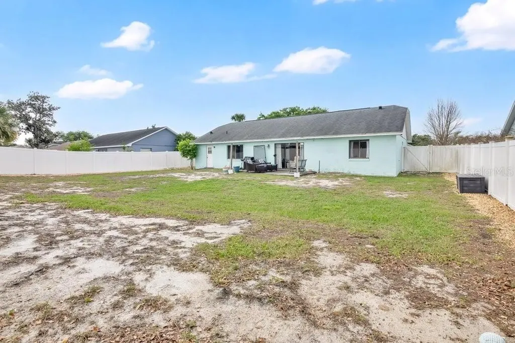 144 Hilltop Street Davenport FL 33837