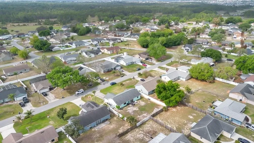 144 Hilltop Street Davenport FL 33837