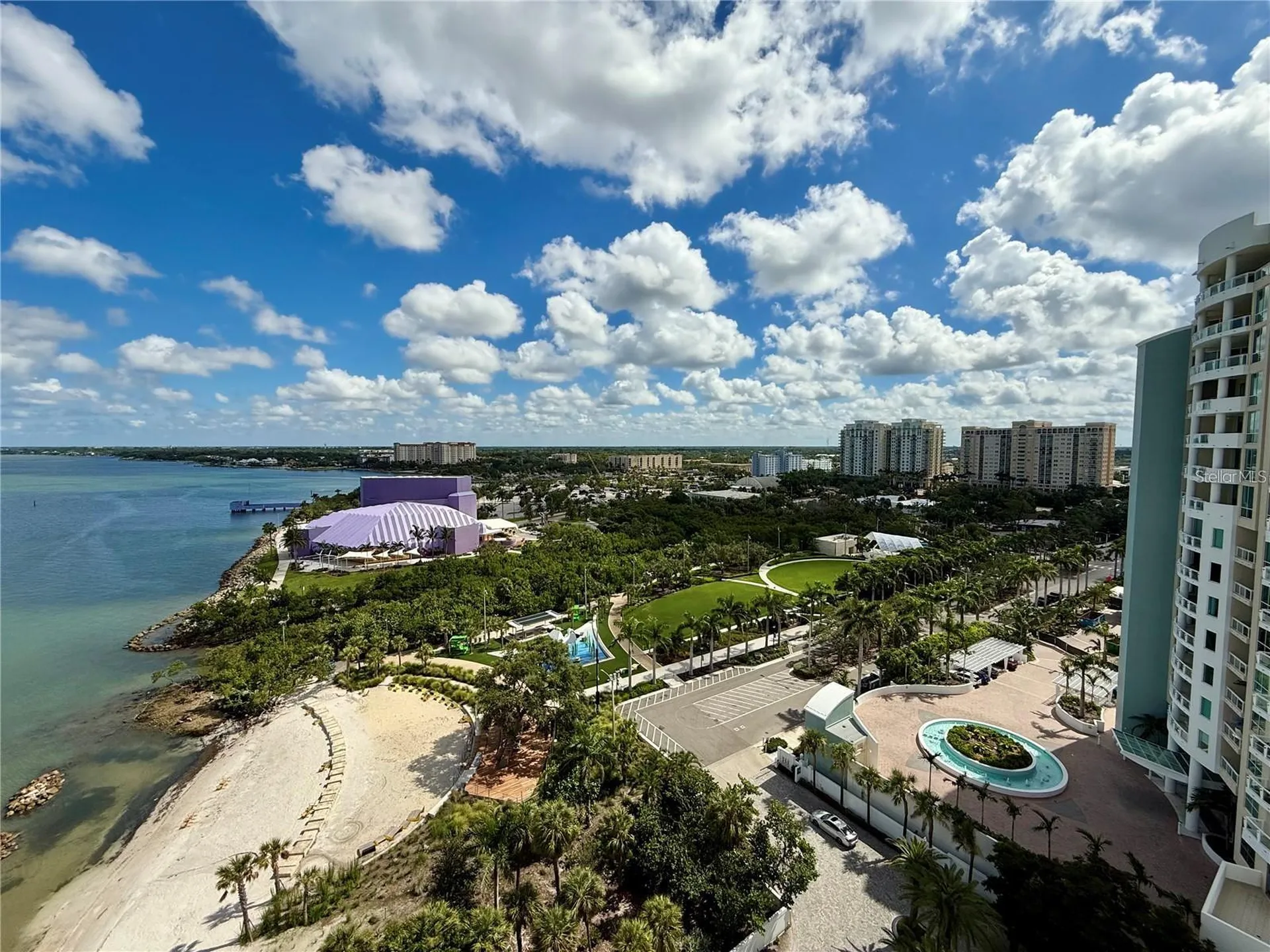 988 Boulevard Of The Arts Boulevard Sarasota FL 34236