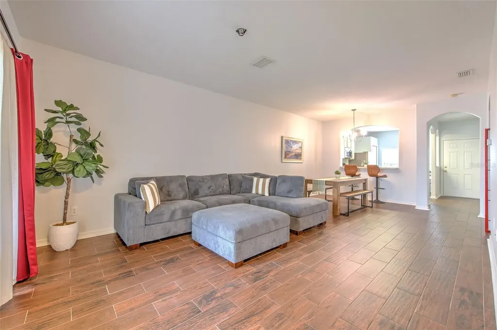 3456 High Hampton Circle Tampa FL 33610