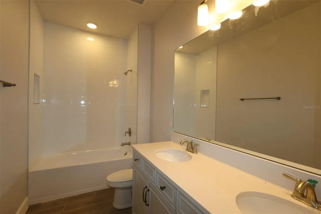 3795 Wolves Creek Place Apopka FL 32712