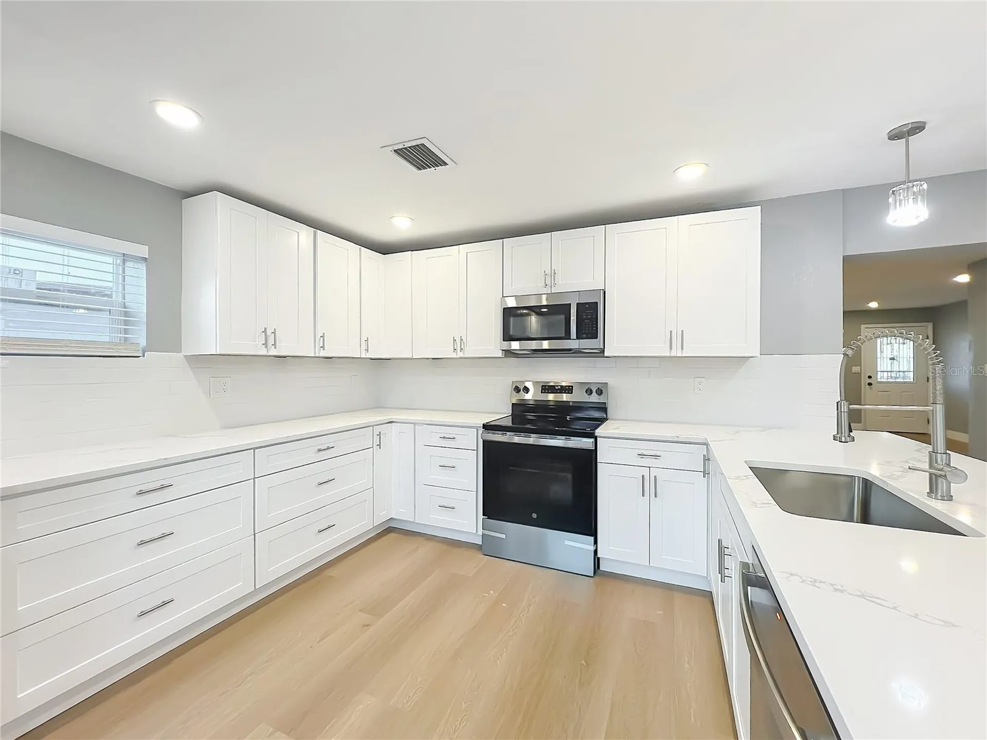 5508 Tartan Drive Orlando FL 32807