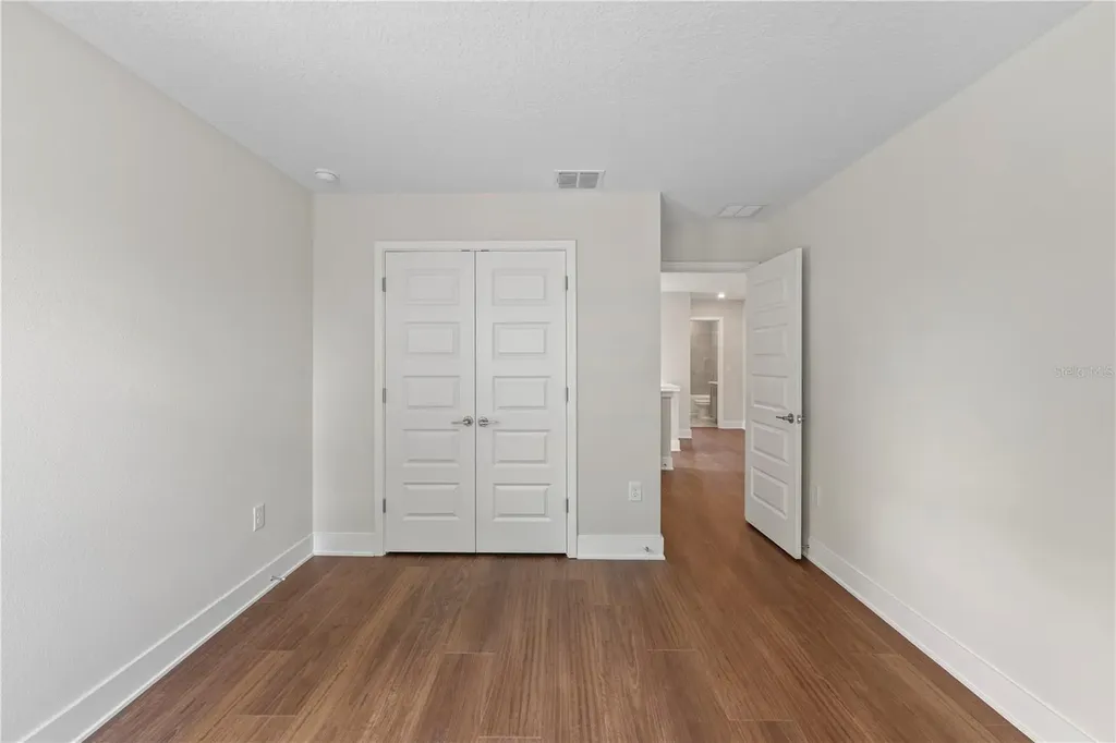 1522 W Arch Street Tampa FL 33607