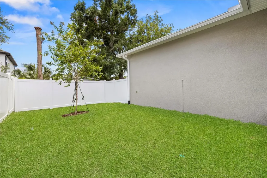 1522 W Arch Street Tampa FL 33607