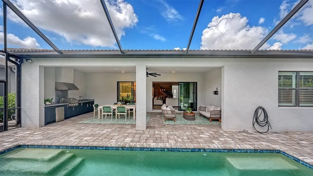 7872 Mainsail Lane Sarasota FL 34240