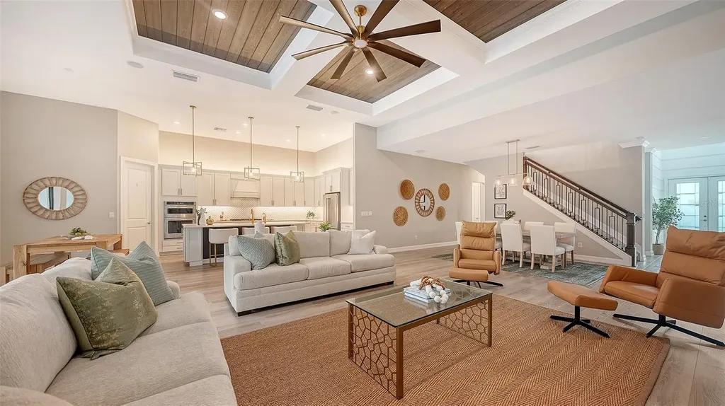 7872 Mainsail Lane Sarasota FL 34240