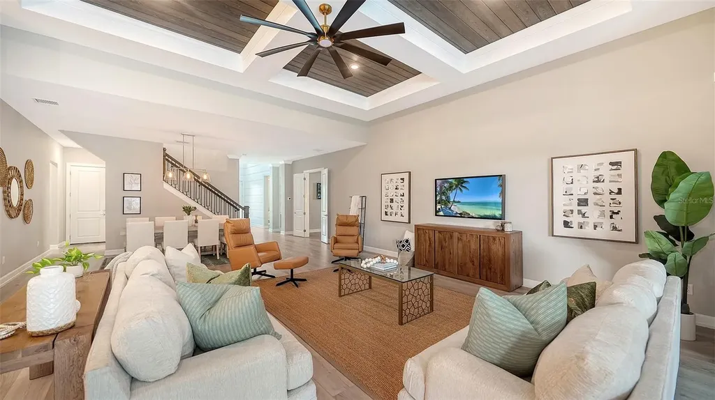 7872 Mainsail Lane Sarasota FL 34240
