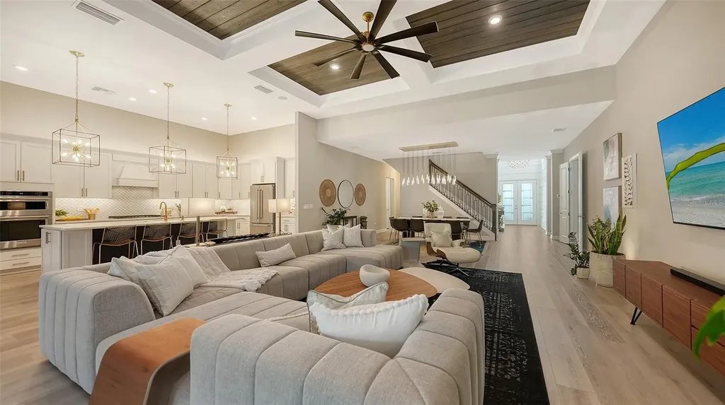 7872 Mainsail Lane Sarasota FL 34240