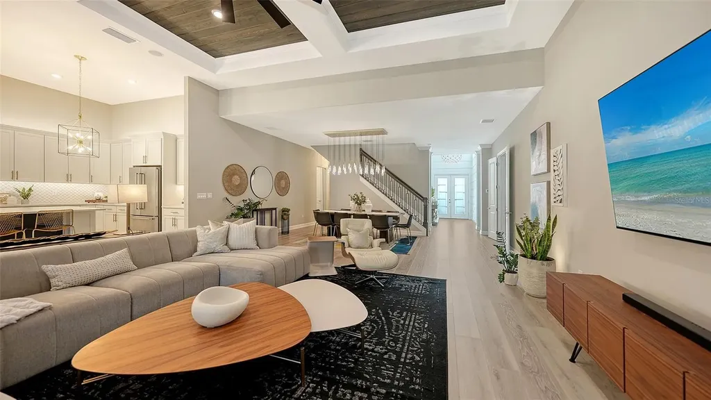 7872 Mainsail Lane Sarasota FL 34240