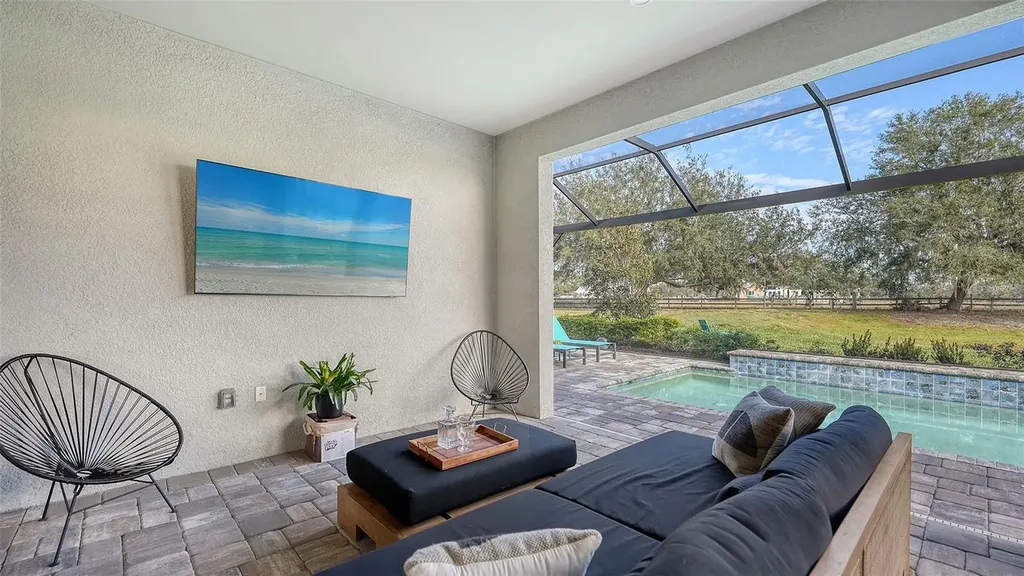7872 Mainsail Lane Sarasota FL 34240
