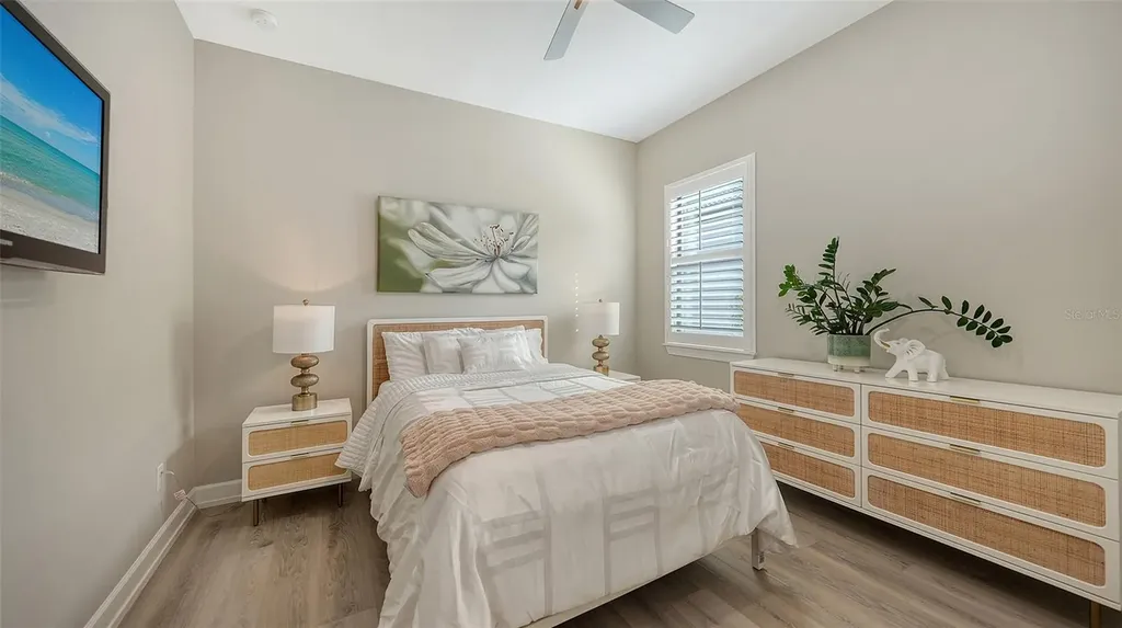 7872 Mainsail Lane Sarasota FL 34240