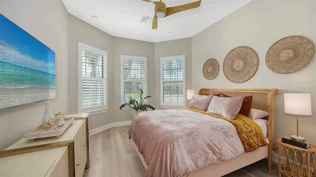 7872 Mainsail Lane Sarasota FL 34240