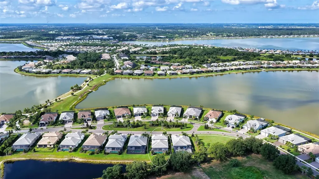 7872 Mainsail Lane Sarasota FL 34240