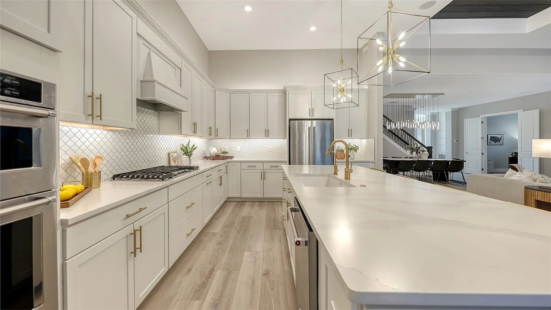 7872 Mainsail Lane Sarasota FL 34240