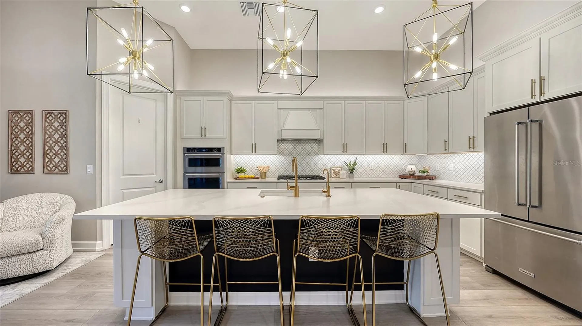 7872 Mainsail Lane Sarasota FL 34240