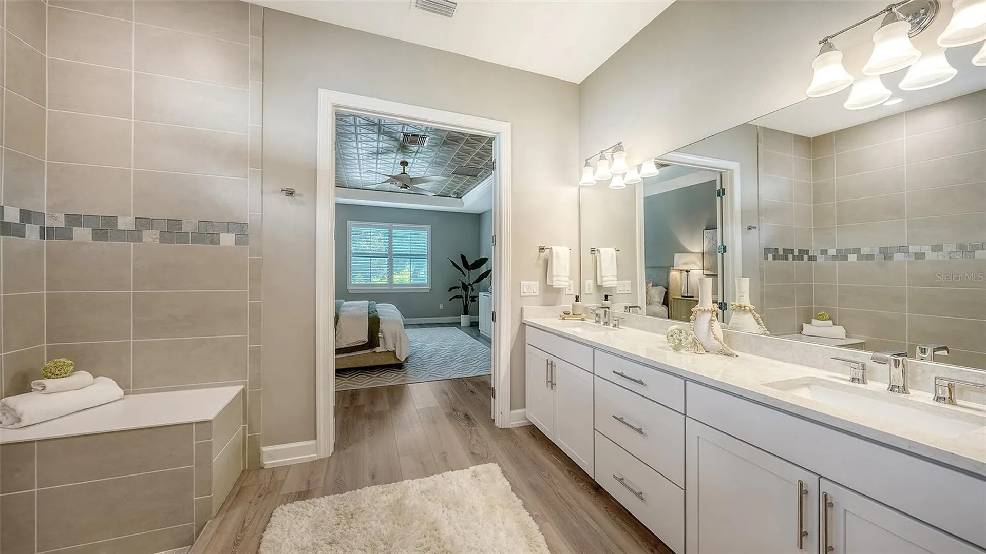 7872 Mainsail Lane Sarasota FL 34240