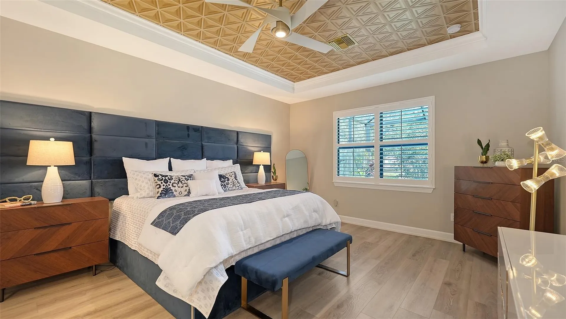 7872 Mainsail Lane Sarasota FL 34240