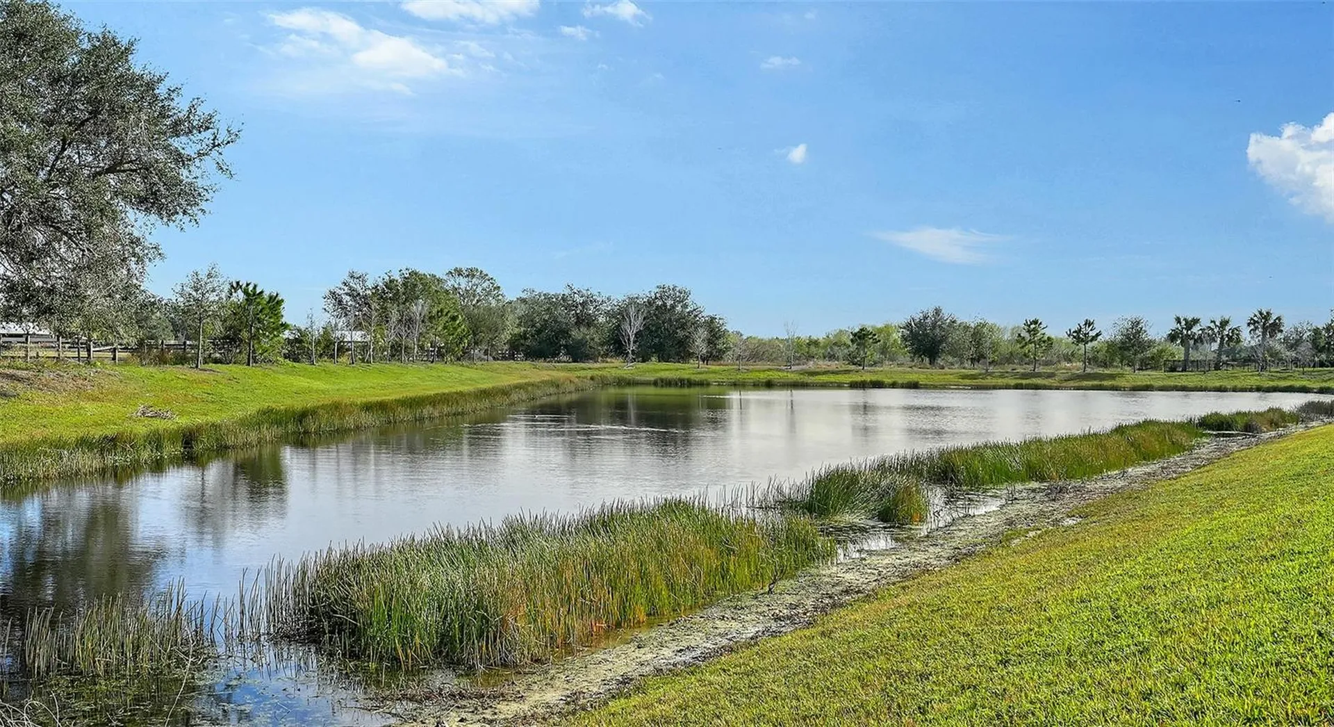 7872 Mainsail Lane Sarasota FL 34240