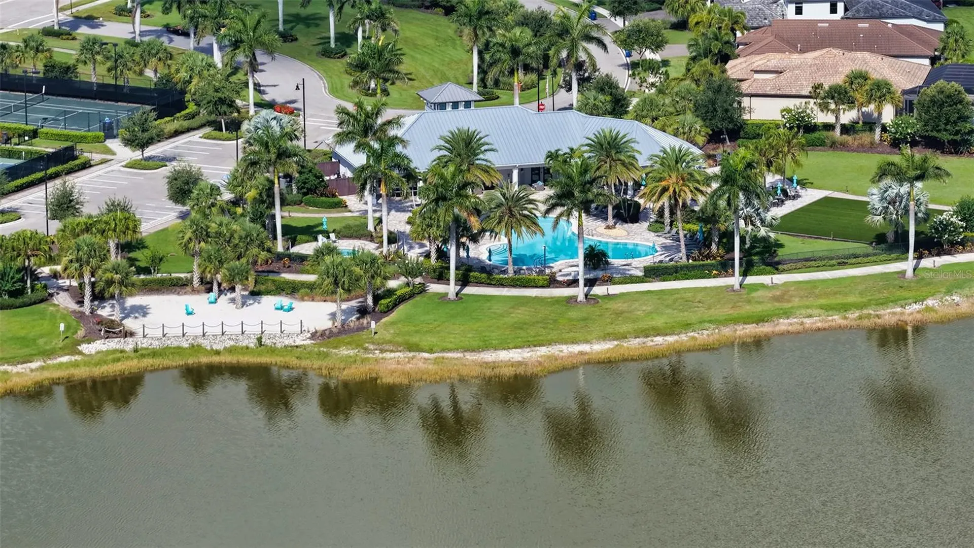 7872 Mainsail Lane Sarasota FL 34240