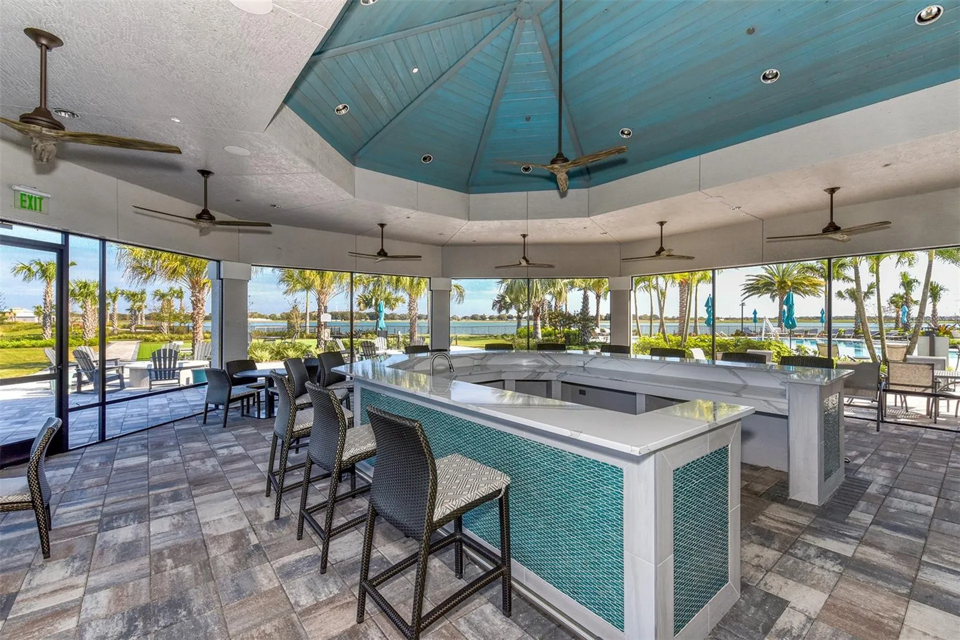 7872 Mainsail Lane Sarasota FL 34240