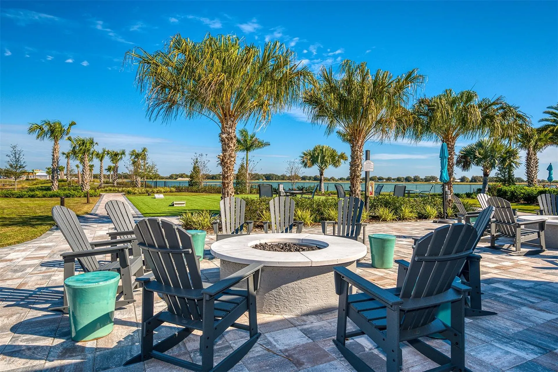 7872 Mainsail Lane Sarasota FL 34240