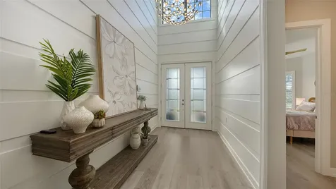 7872 Mainsail Lane Sarasota FL 34240