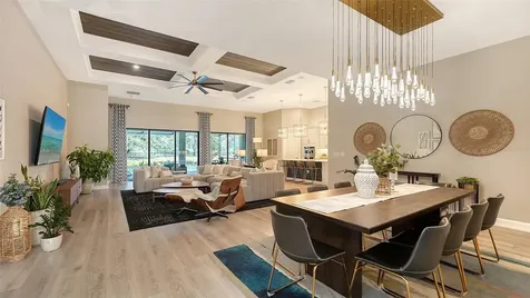 7872 Mainsail Lane Sarasota FL 34240
