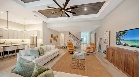 7872 Mainsail Lane Sarasota FL 34240