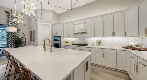 7872 Mainsail Lane Sarasota FL 34240