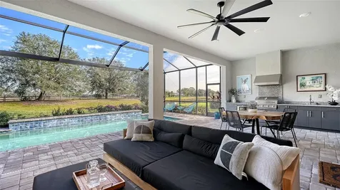7872 Mainsail Lane Sarasota FL 34240