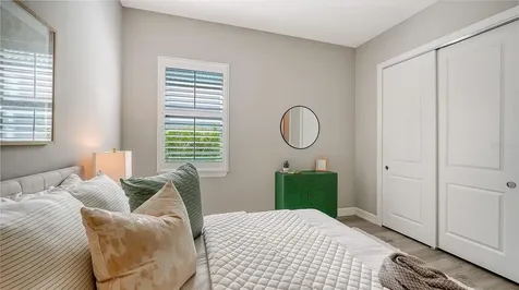 7872 Mainsail Lane Sarasota FL 34240
