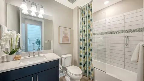 7872 Mainsail Lane Sarasota FL 34240