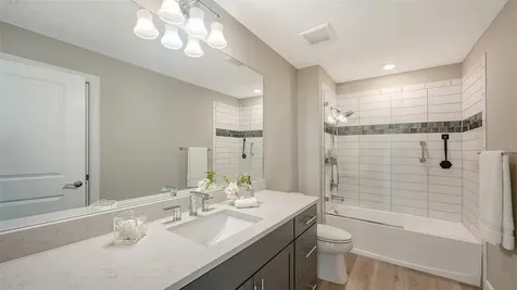 7872 Mainsail Lane Sarasota FL 34240