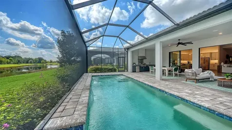 7872 Mainsail Lane Sarasota FL 34240